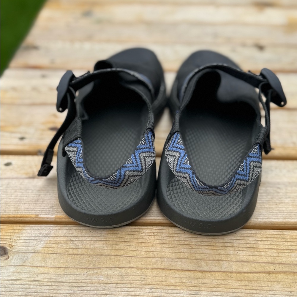 Chaco Women’s Black Clog Sandals Size 9.5 Adjustable Strap Comfort Shoes - Picture 3 of 5